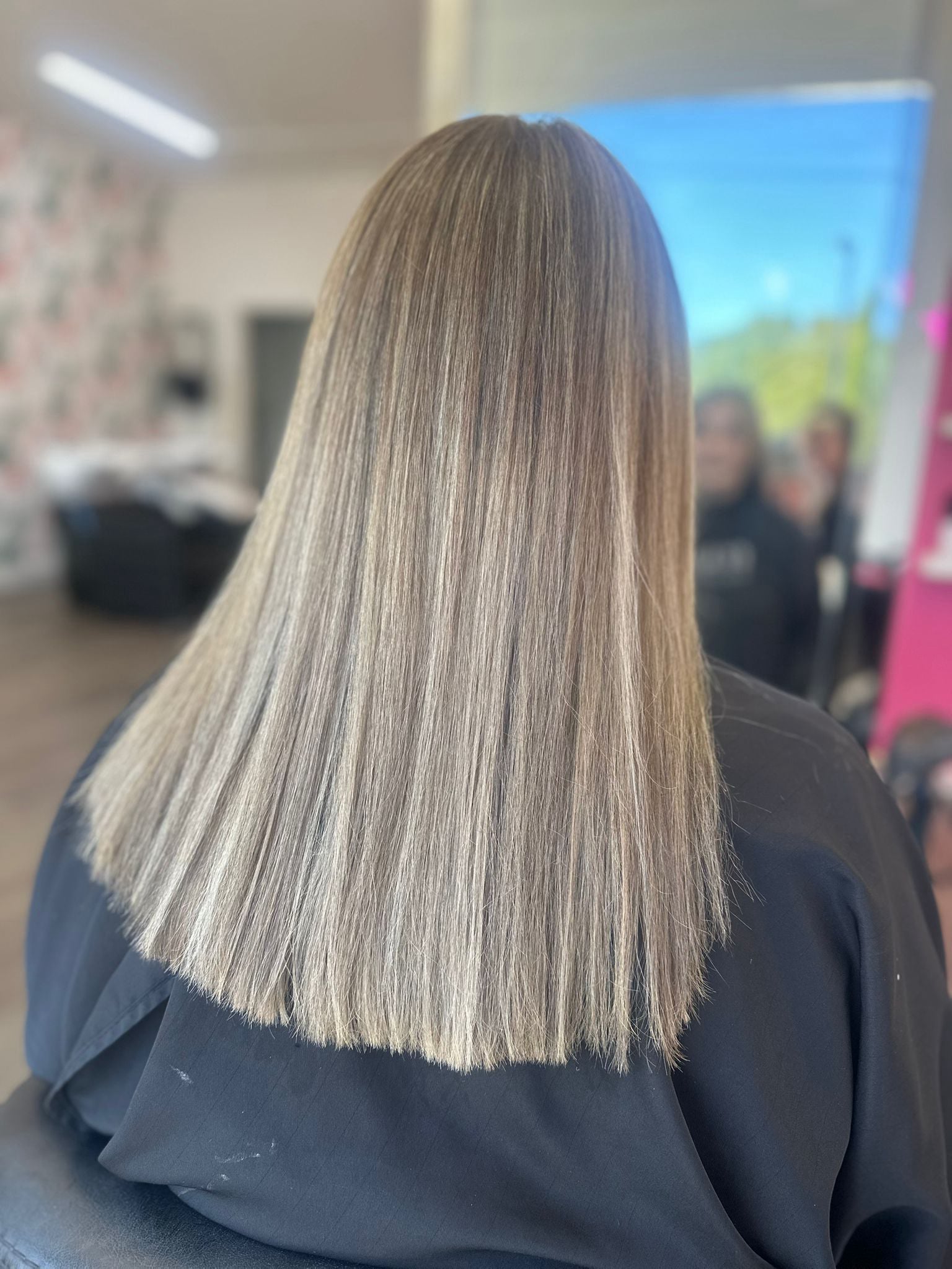 Bright white highlights - clean blonde