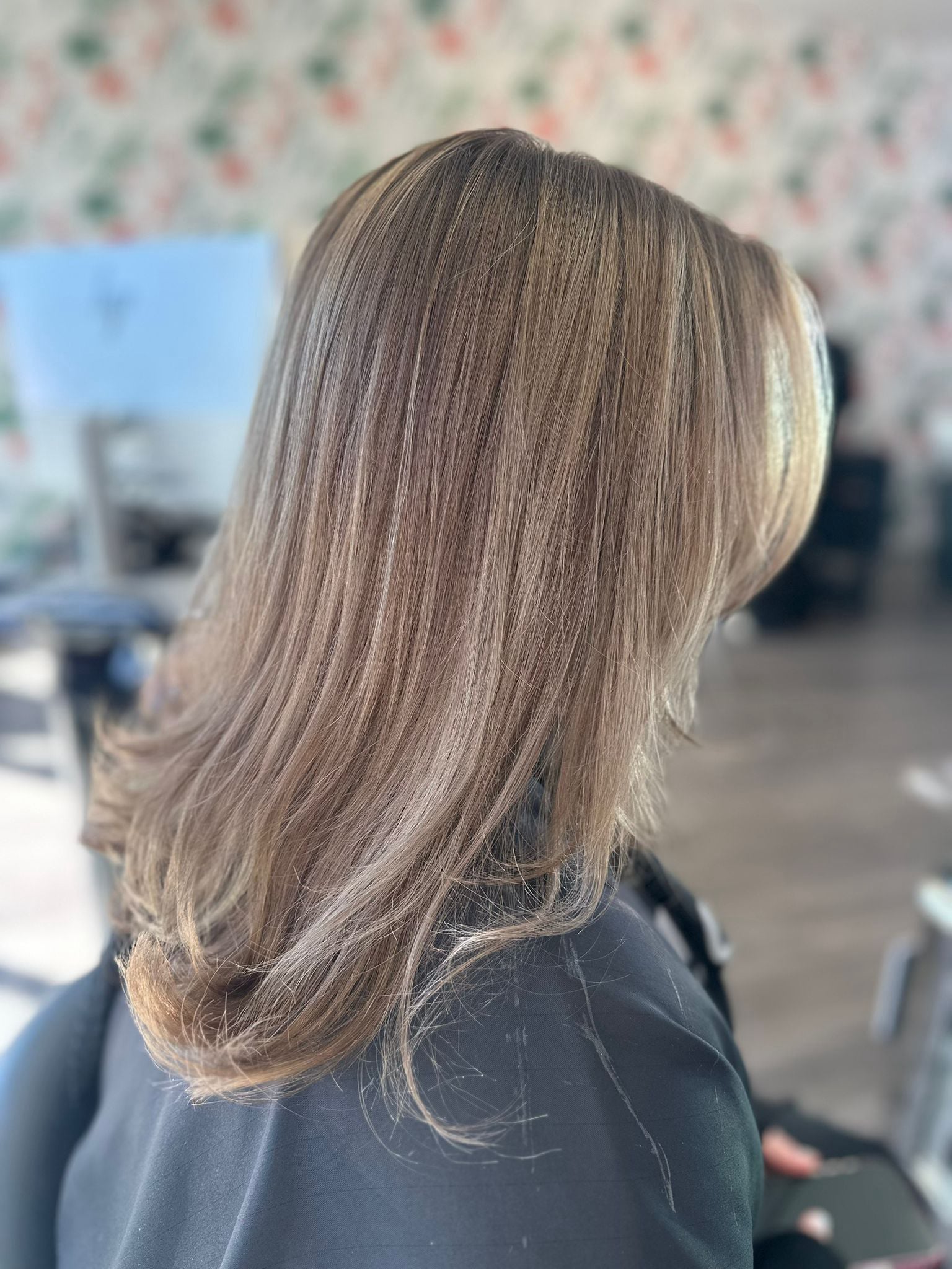 Bright white highlights - clean blonde